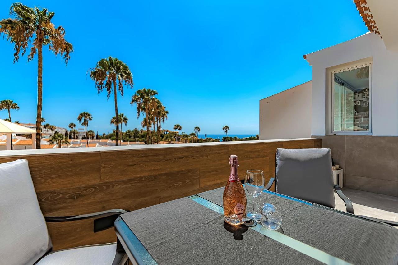 Apart Luxury Apartment In Island Village. Адехе Екстериор снимка